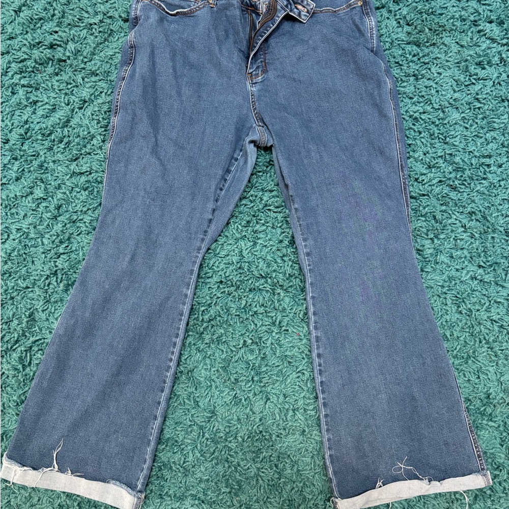 Judy Blue Flare Jeans in Classic Blue